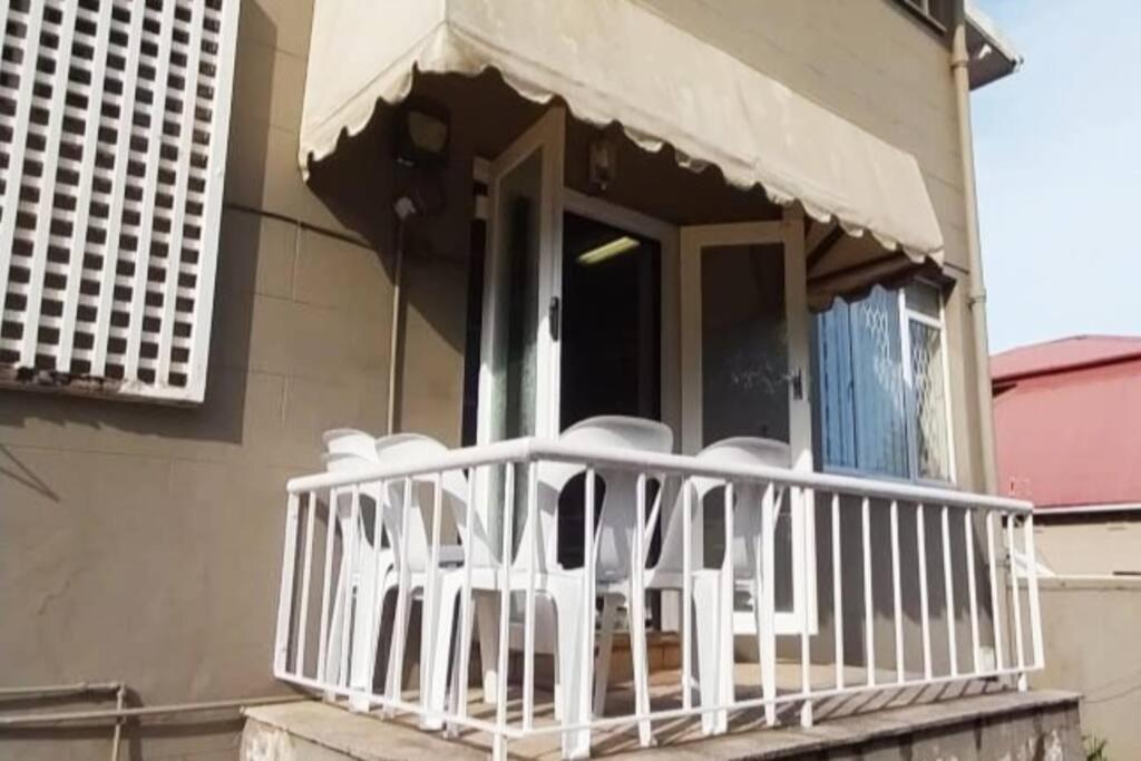Spacious 1 Bedroom, Self Catering Apartment In Glenwood, דורבן מראה חיצוני תמונה